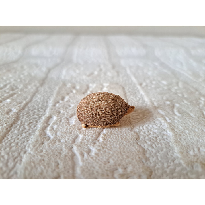 Mini egel, kunsthars 2.5x1.5x1.5cm - dierfiguren