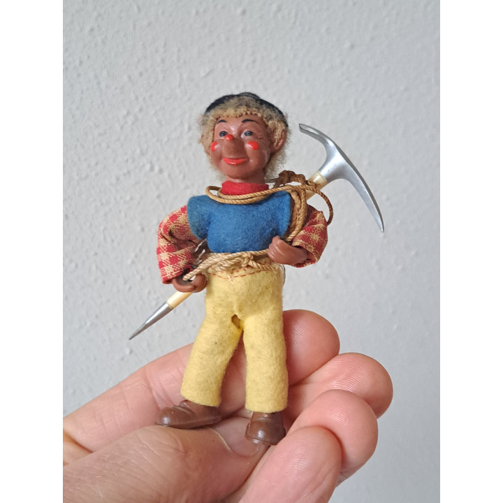 Bergbeklimmer, Norwa Mecki Schuster, kunststof 4.5x2x9cm