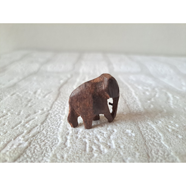 Hand-Carved Wooden Elephant Figurine 2.5x1.5x2.5cm