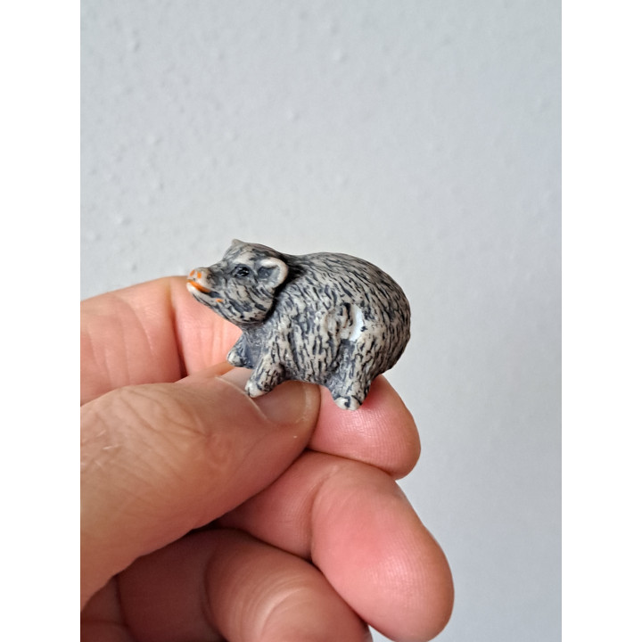 Varken, kunsthars 4x2x2cm