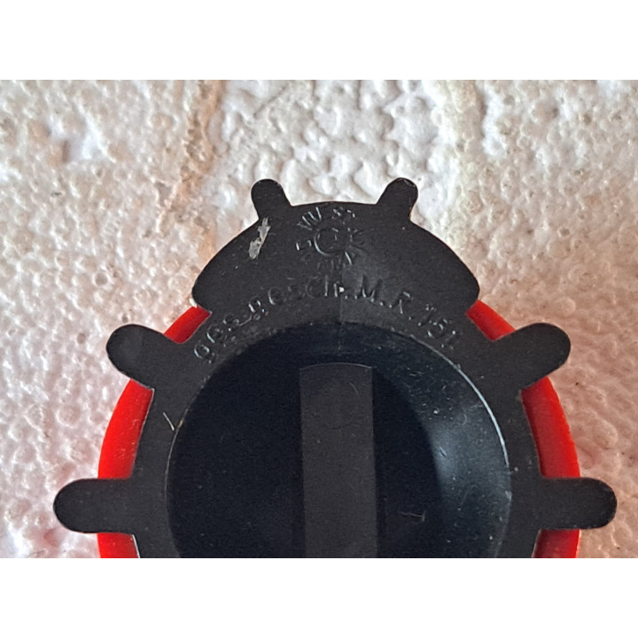 Lieveheersbeestje, kunststof 3x3x1.5cm - Verzamelobjecten