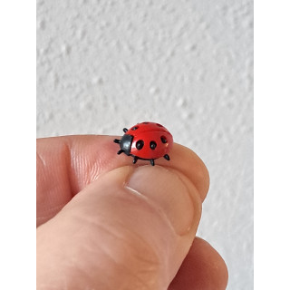 Lieveheersbeestje, kunststof 1.5x1.5x0.5cm