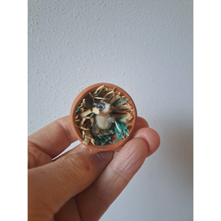 Konijn van kunsthars in aardewerk bloempot D4.5x4.5cm