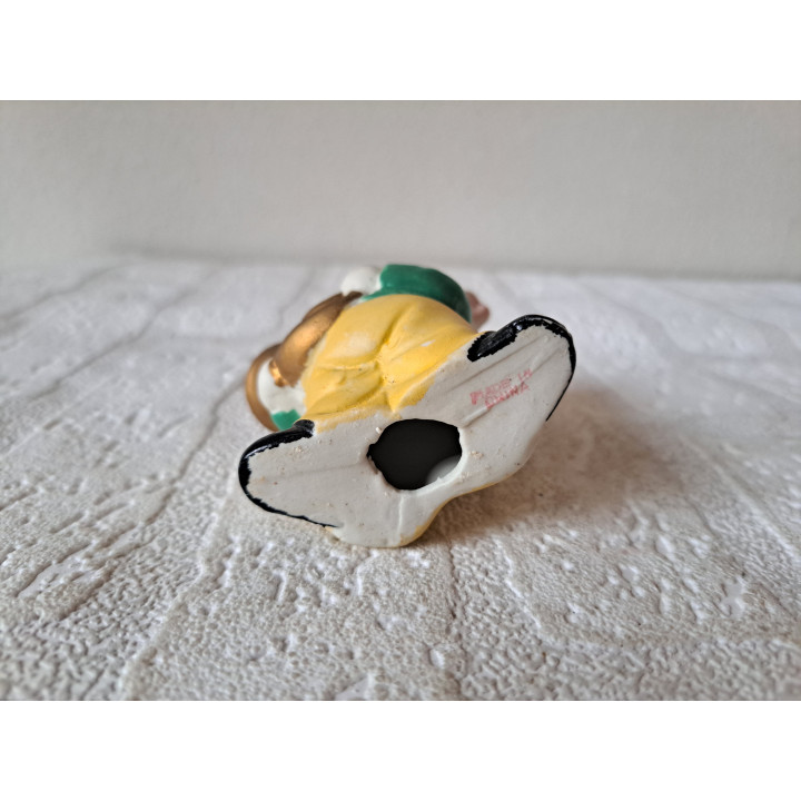 Varken met tuba, porselein 6.5x4.5x9.5cm - beeldjes