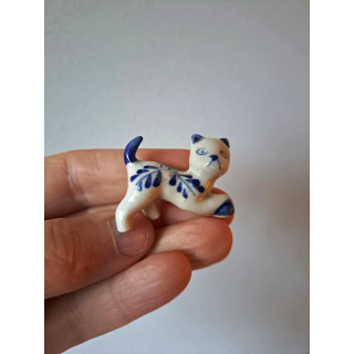 Delftsblauw poes met bloemen, porselein 4x2x3cm