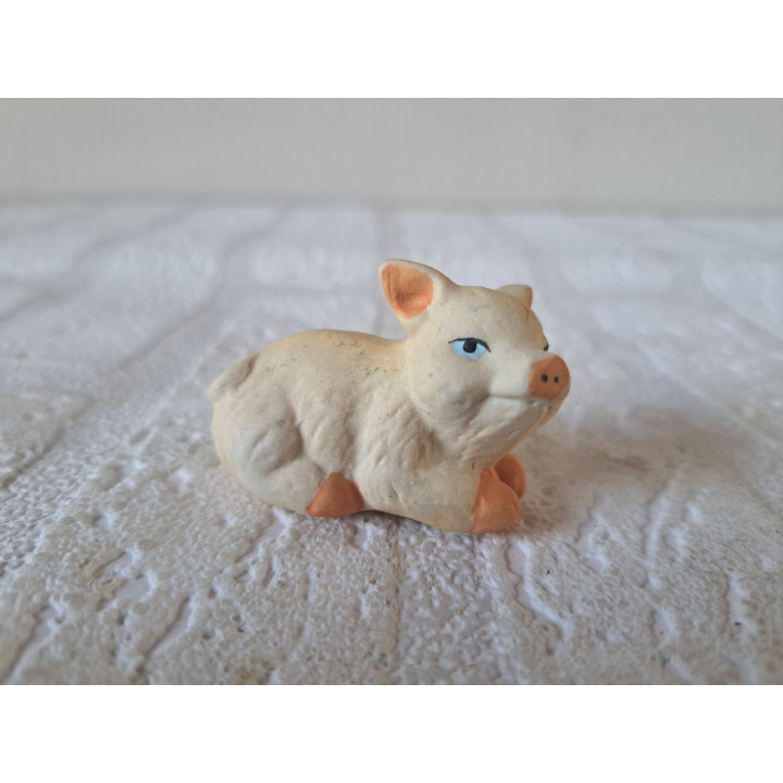 Zittend varken, aardewerk 5x3x3.5cm - dierfiguren