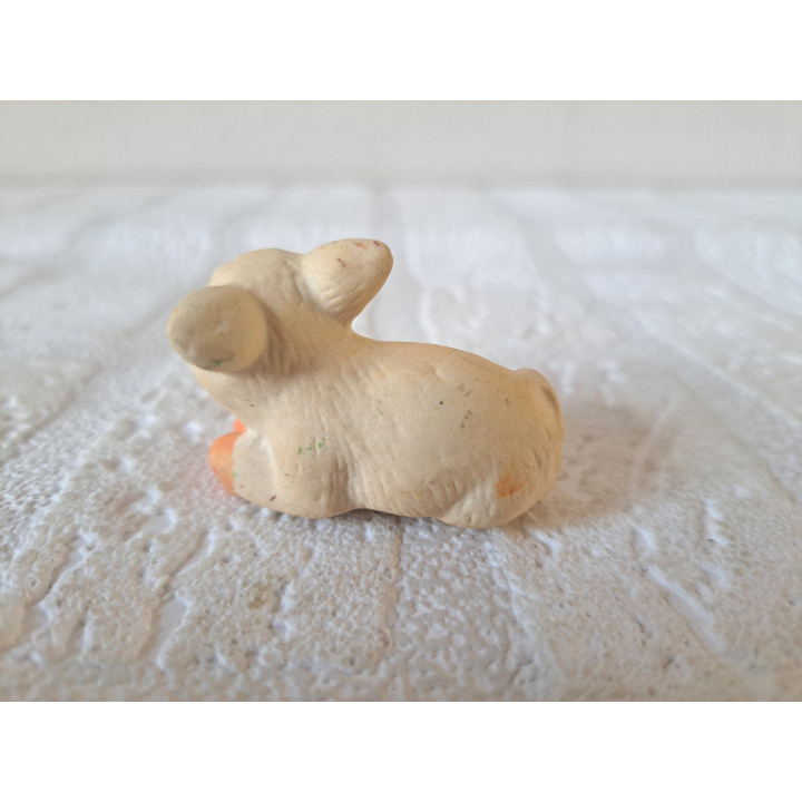 Zittend varken, aardewerk 5x3x3.5cm - dierfiguren