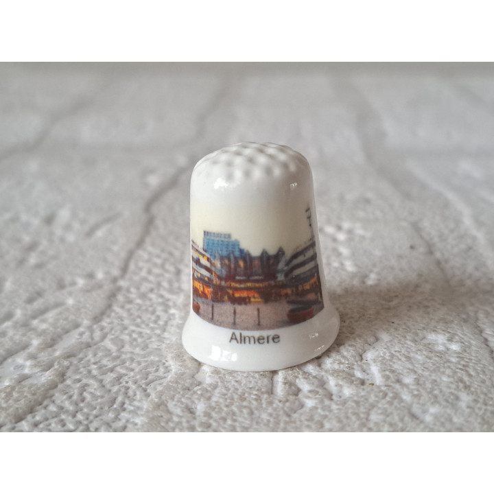 Almere in de polder Zuidelijk Flevoland vingerhoedje