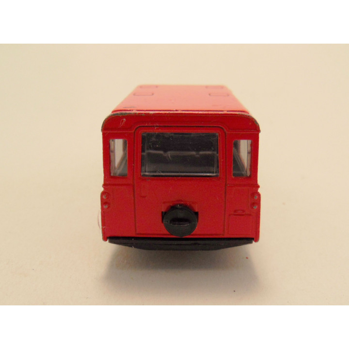 Land Rover 109 Bburago 1:43 rood