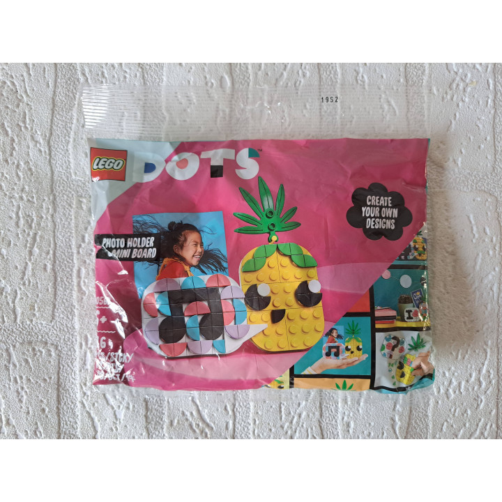 Fotohouder en mini-bord 2022 Lego Dots 30560 - lego en Duplo