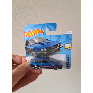 Alfa Romeo GTV6 3.0 Hot wheels 2024-098