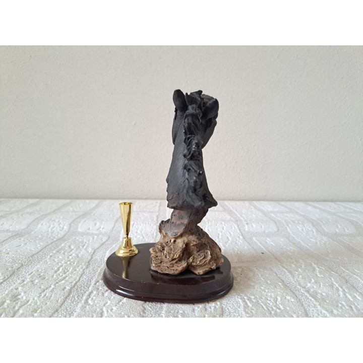 Pennenhouder met paardenhoofd, kunsthars 10.5x11x17cm zw - Verzamelobjecten
