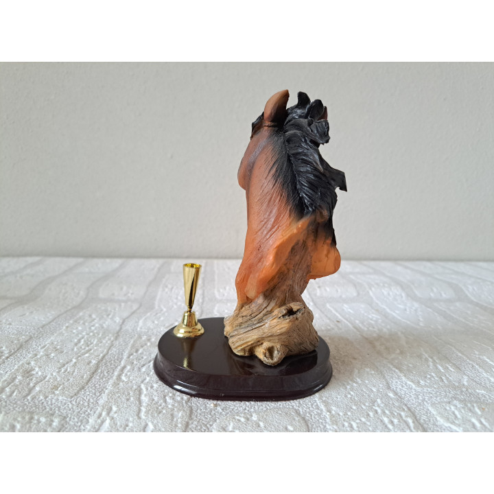 Pennenhouder met paardenhoofd, kunsthars 10.5x11x17cm db - Verzamelobjecten
