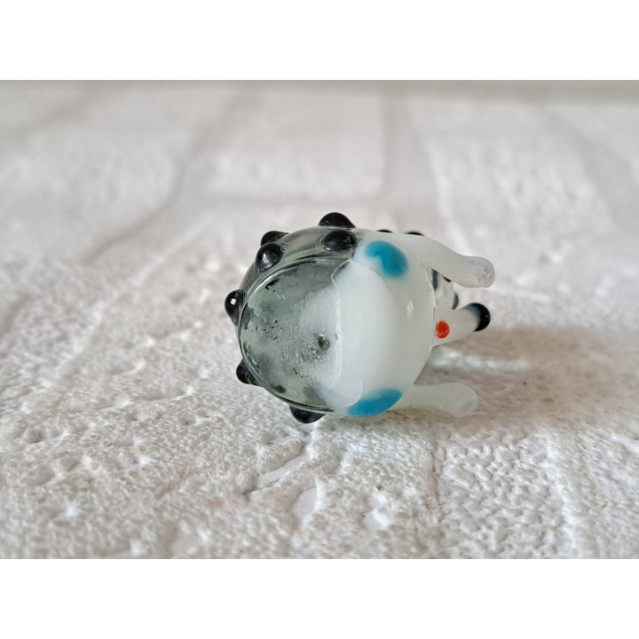 Zwart-wit egel, glas 2.5x2.5x3.5cm - dierfiguren