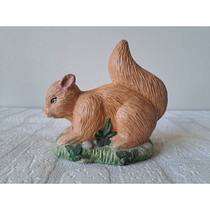 Large Squirrel Pottery Figurine Decorative 16x10x14cm