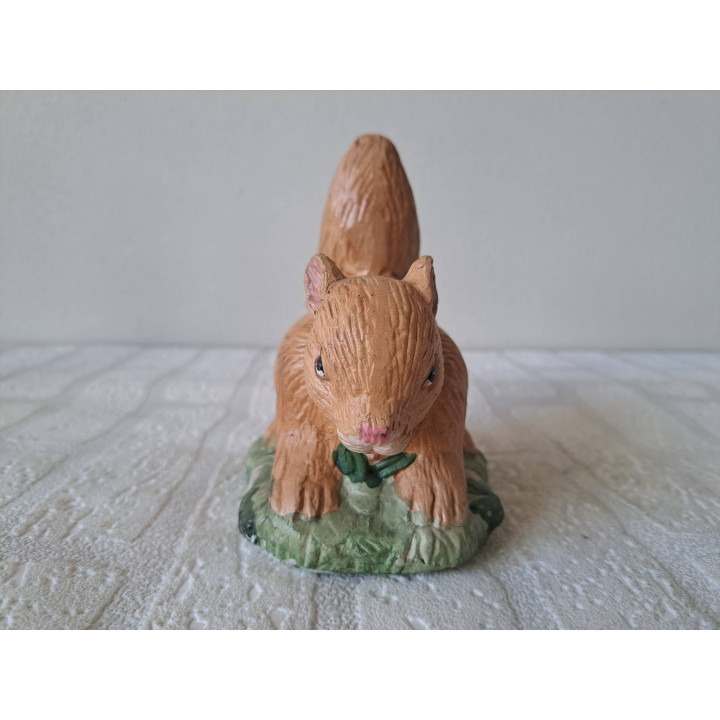 Grote eekhoorn, aardewerk 16x10x14.5cm - dierfiguren