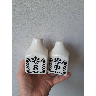 Peper en zoutstel met krakelee, porselein 7x7xx11cm