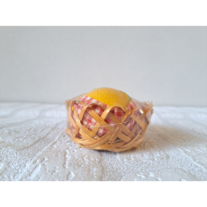 Citroen in mandje, Peper en zoutstel, keramiek 11x7.55cm - peper en zoutstellen