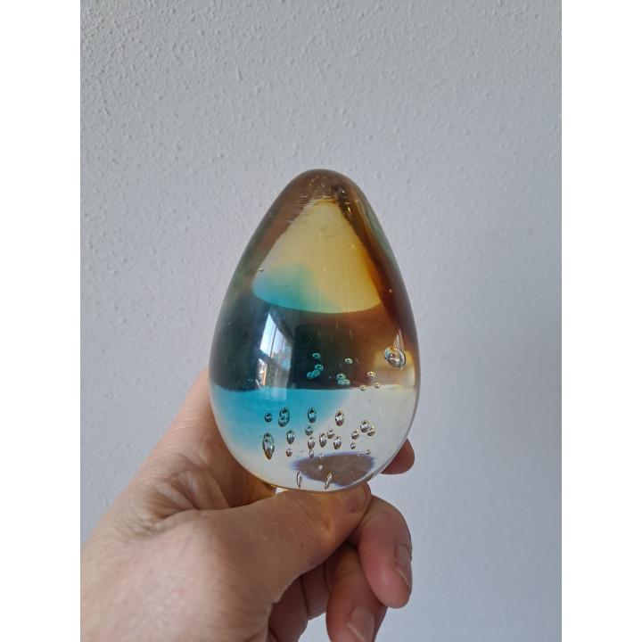 Presse-papier druppel van massief glas, D7xH10cm (a1)