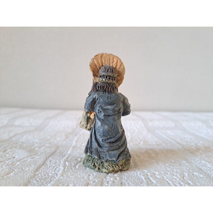 Inheemse Amerikaanse vrouw, kunsthars 4x3x8cm - beeldjes