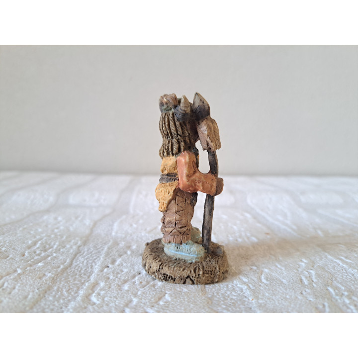 Inheemse Amerikaanse jongen, kunsthars D4xH7cm - beeldjes