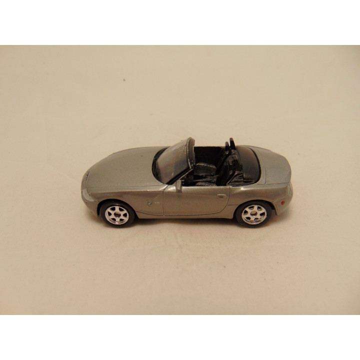 Bmw Z4 roadster cabrio 1:64 Welly 52242 zilvergrijs