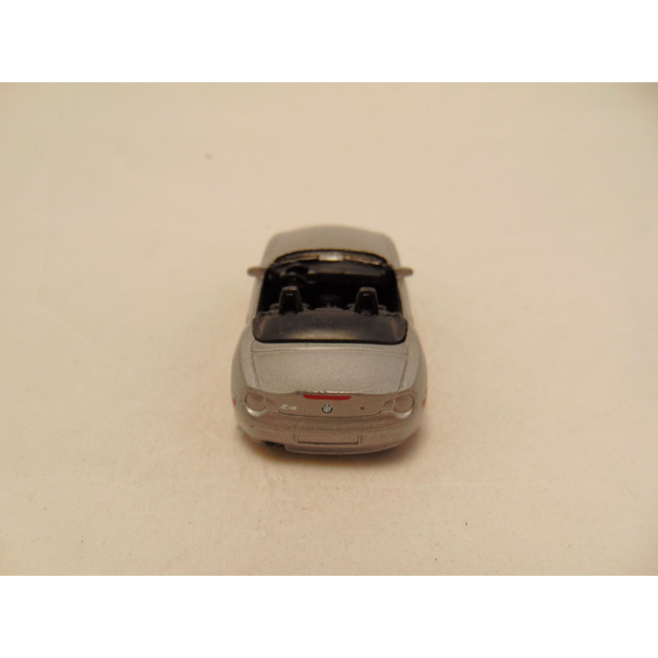 Bmw Z4 roadster cabrio 1:64 Welly 52242 zilvergrijs