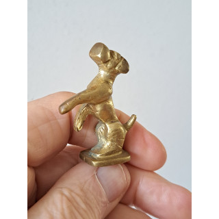 Hondenbeeldje van messing, 3.5x1.5x5cm