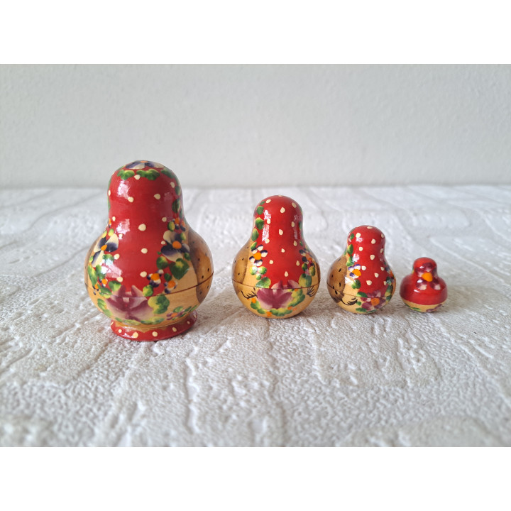 Russische matroesjka-nestpoppen, hout D4.5xH6cm - beeldjes