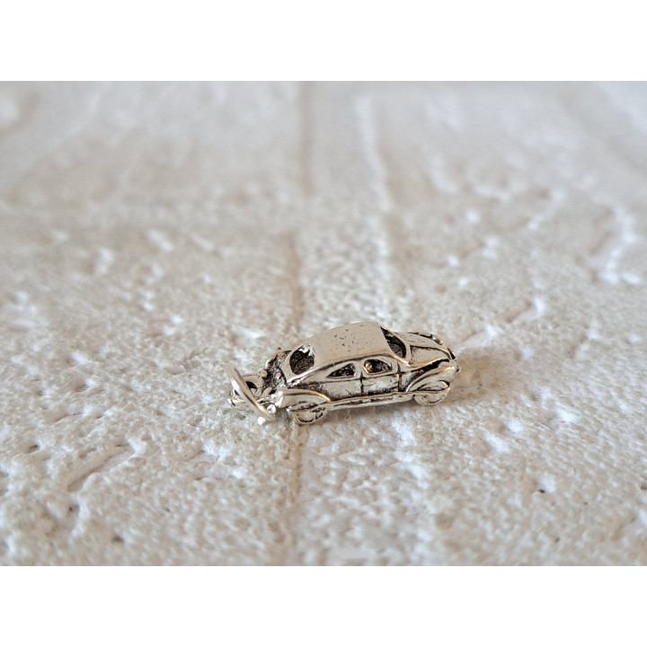 Volkswagen kever, verzilverd metaal 1.5x0.7x0.5cm - volkswagen