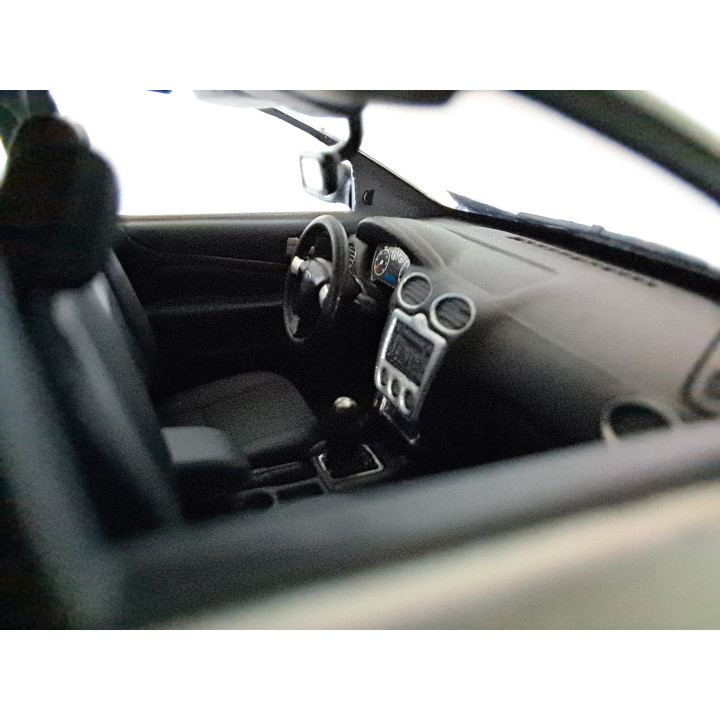 Ford Focus 2004 1:43 Minichamps 433087024 - modelauto