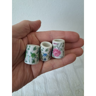 Mini kaarsenstandaard moet bloemen, porselein D2.5xH3cm