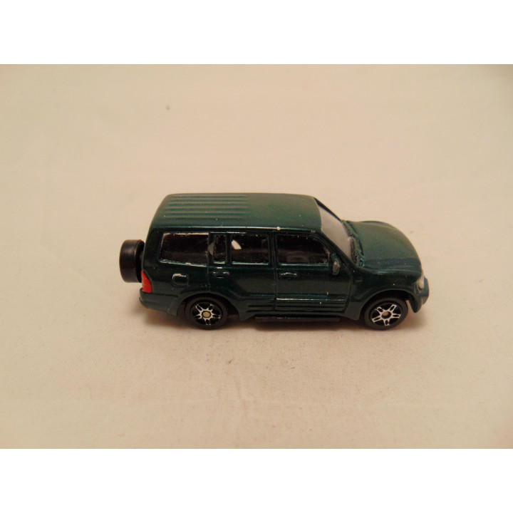 Mitsubishi Pajero 2000 1:72 JoyCity groen