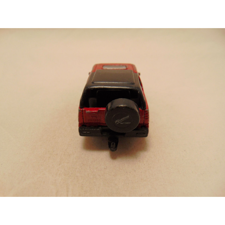 Opel Frontera Sport Siku 1027 roodbruin