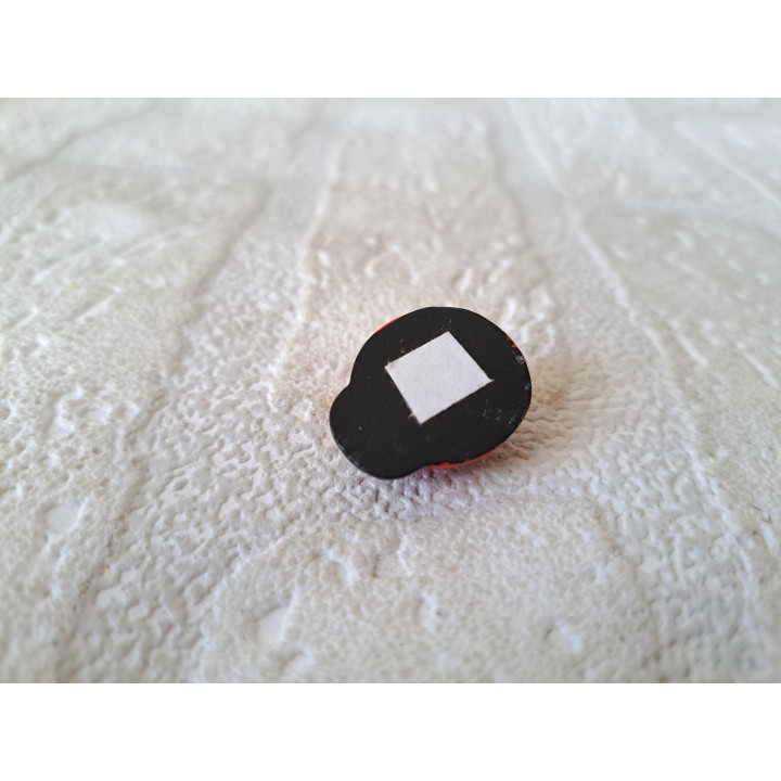 Lieveheersbeestje, hout 2x2x1cm - Verzamelobjecten