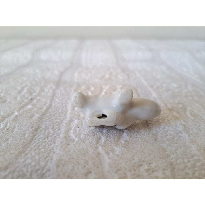 Mini olifant, porseleinen 4x1.5x2.5cm - Verzamelobjecten