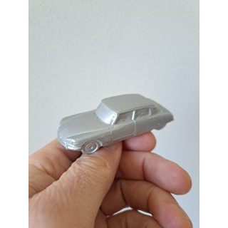 Citroen DS 21 gietmodel, keramiek 8x3x2.5cm