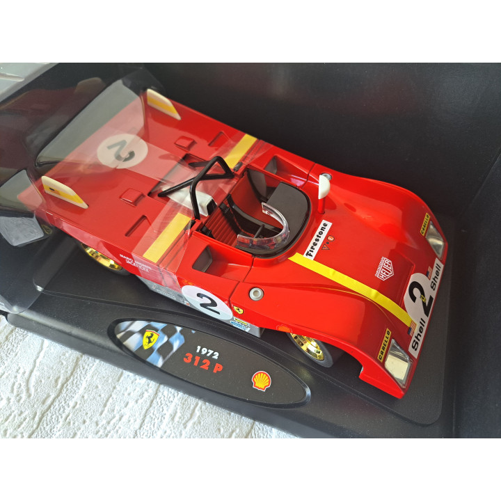 Ferrari 312 P 1972 Modelauto Schaal 1:18 BBurago Shell