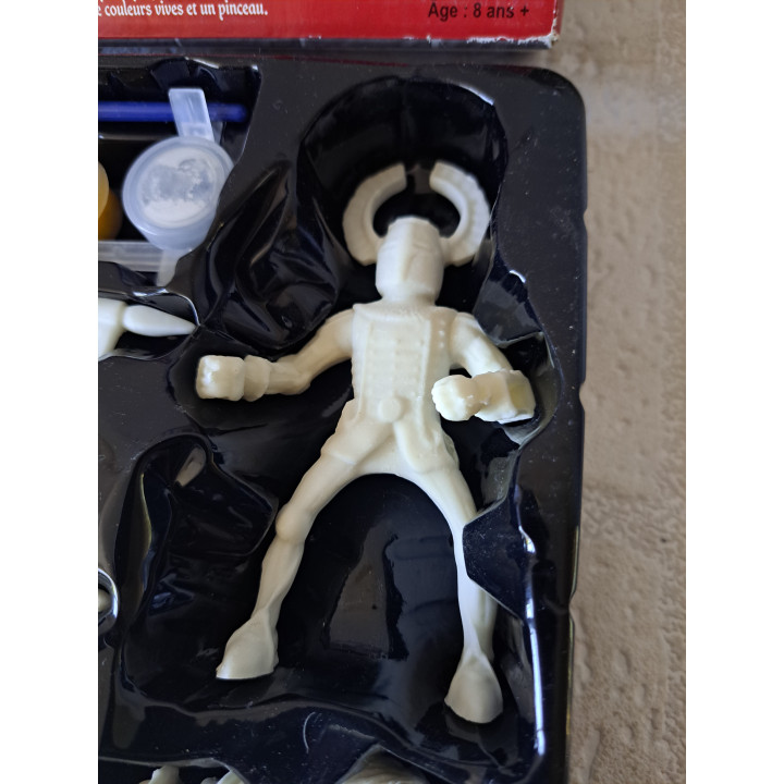 Beschilder je eigen ridder en paard, aardewerk 24.5x22x5.5cm - hobby