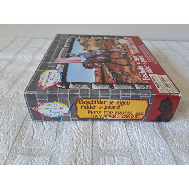 Beschilder je eigen ridder en paard, aardewerk 24.5x22x5.5cm - hobby