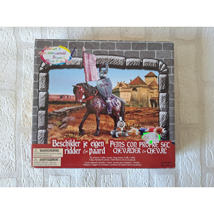 Beschilder je eigen ridder en paard, aardewerk 24.5x22x5.5cm - hobby