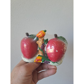 Aardbeien, Peper en zoutstel, porselein 14x6x9cm