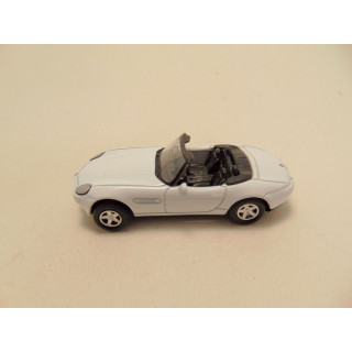 Bmw Z8 cabrio 1:64 Welly wit
