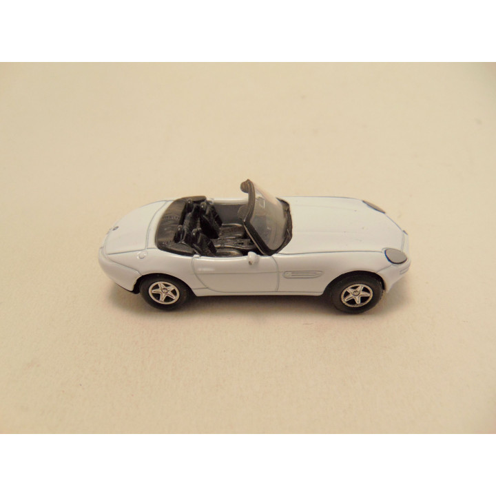 Bmw Z8 cabrio 1:64 Welly wit