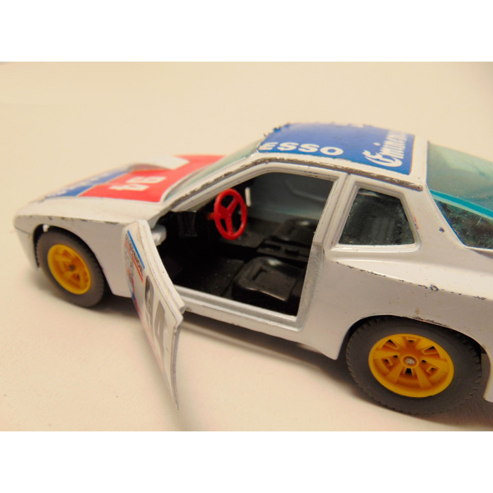 Porsche 924 Turbo Rally Eminence Bburago 1:24 wit