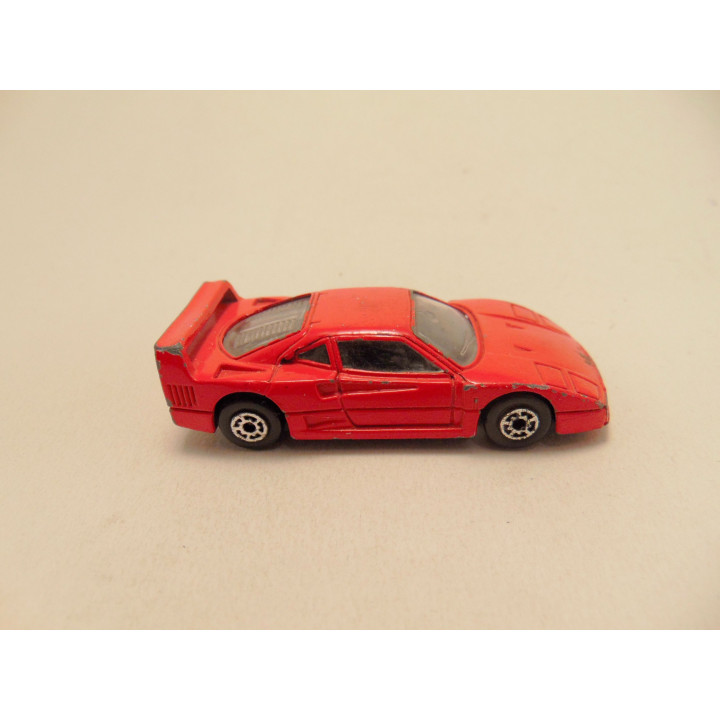 Ferrari F40 1:64 MC Toys rood