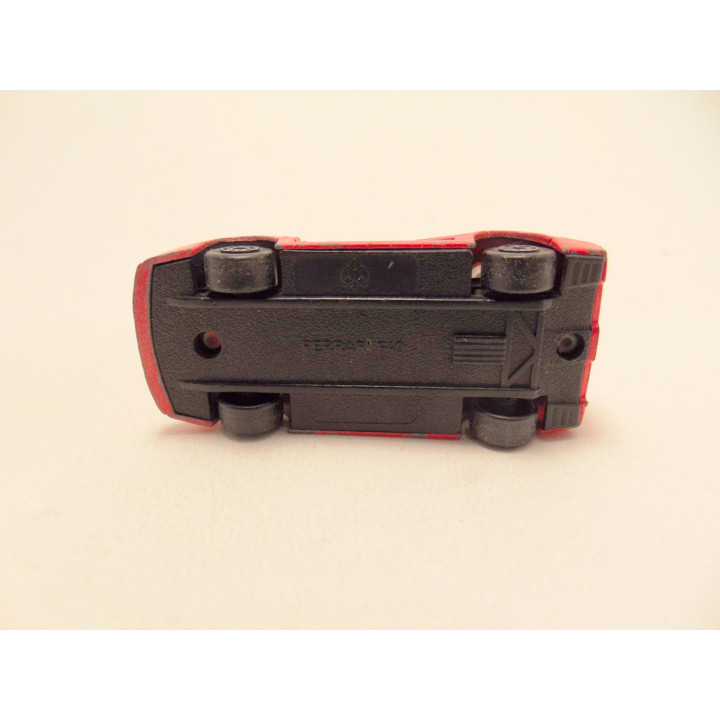 Ferrari F40 1:64 MC Toys rood