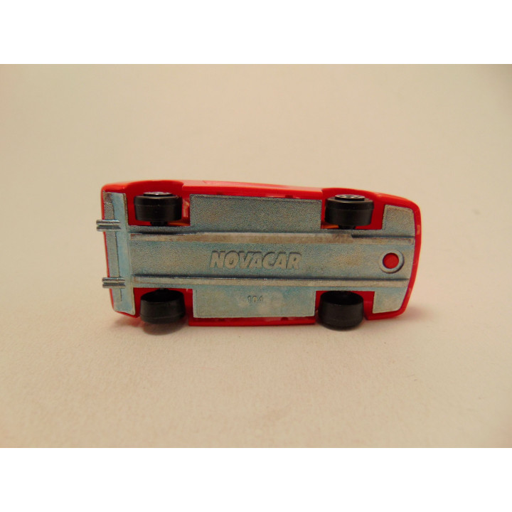 Ferrari Testarossa 1:64 Novacar rood