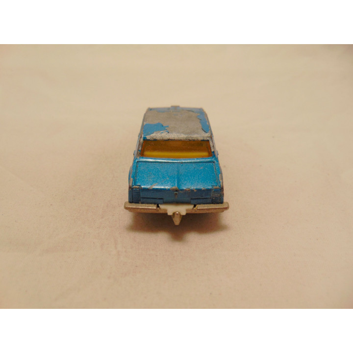 Oldsmobile Omega Majorette 1:75 blauw