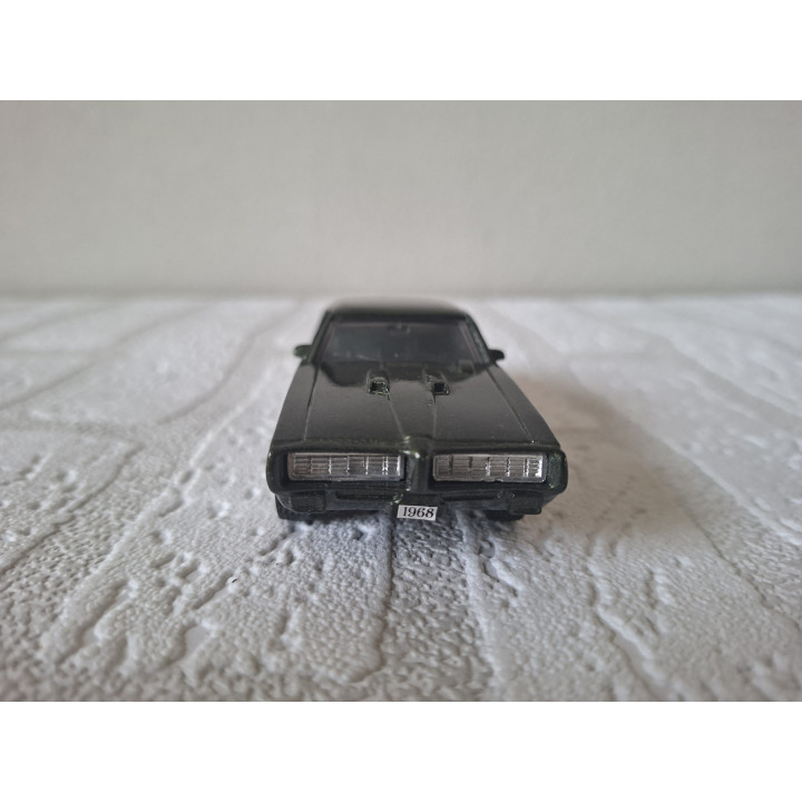 Pontiac GTO 1968 Hardtop ERTL 1:43 Muscle Car